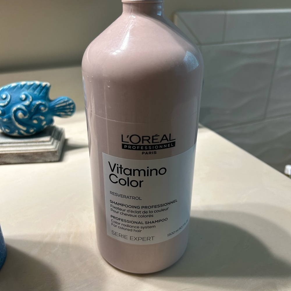 L'Oreal Vitamino Color Shampoo - Pink